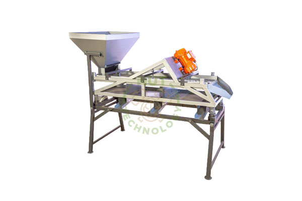 Blog - Selection of equipment for walnut processing. Differences between walnut kernel separating machine and vibrating sieve with aspiration