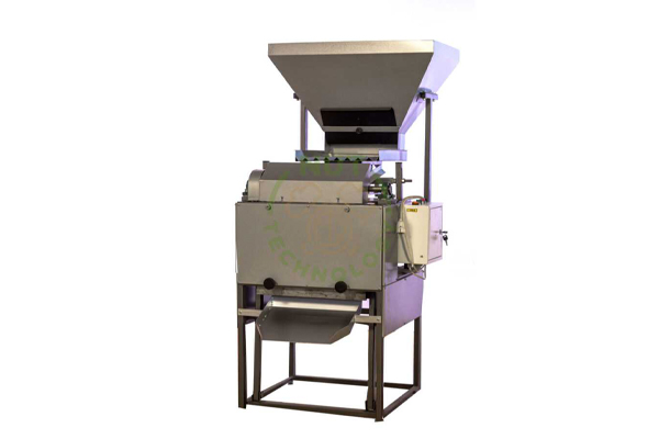 Blog - Types of nutcrackers for industrial walnut processing. How to choose a nutcracker for yourself?