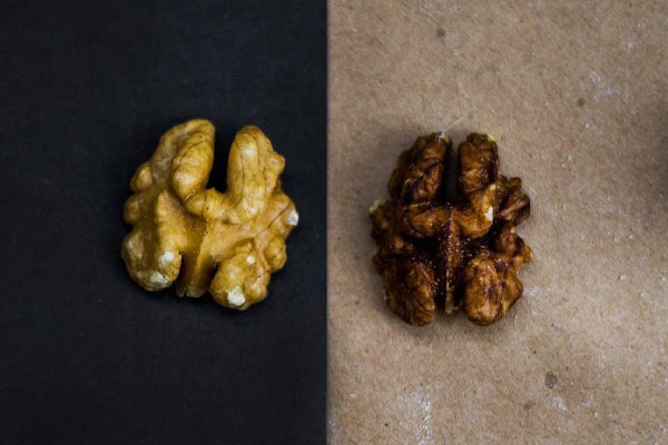 Blog - Why does the walnut kernel darken?